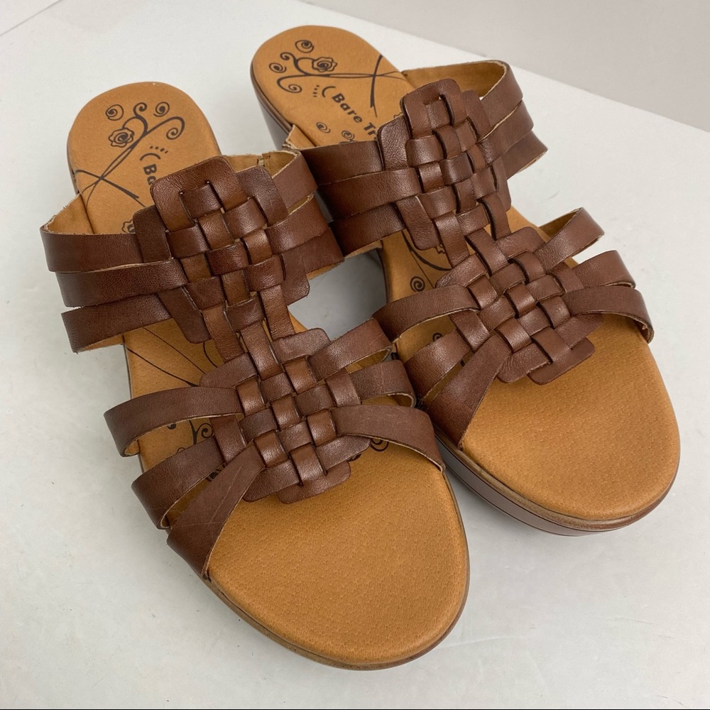 BareTraps Dillian size 9 Women’s Brown Woven Leather Slip On Wedge Sandals